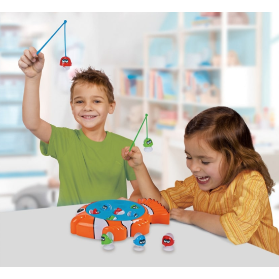 ΕΠΙΤΡΑΠΕΖΙΟ ΠΑΙΧΝΙΔΙ ΨΑΡΕΜΑΤΑ