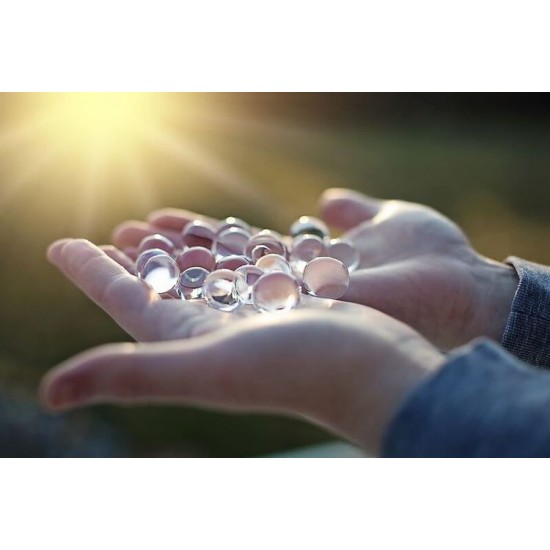 MESSY PLAY TRANSPARENT BEANS