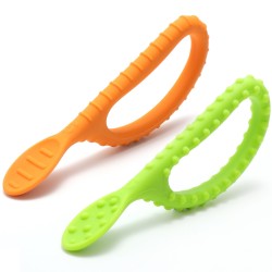 DUO TEXTURED LOOP SENSORY SPOONS GREEN/ORANGE