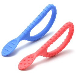 DUO TEXTURED LOOP SENSORY SPOONS BLUE/RED